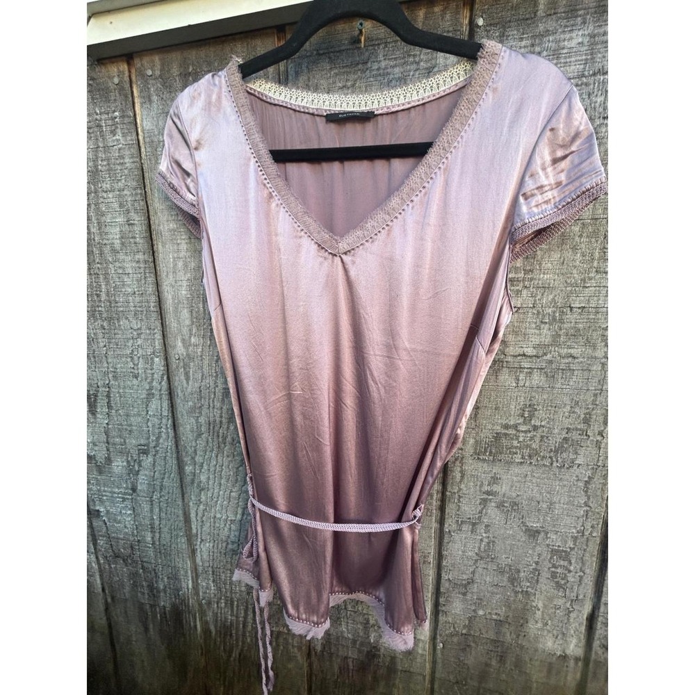 Elie Tahari Mauve Silk Lace Trim V-Neck Blouse Satin Boho 90's Chic Top